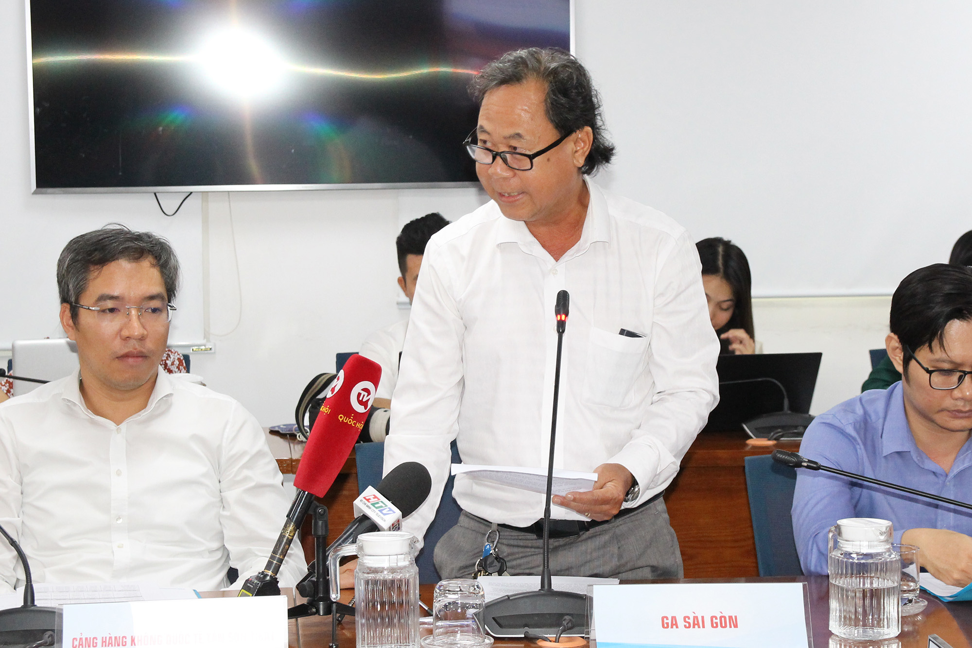 Đồng chí Nguyễn Huy Thông, Phó Trưởng Ga Sài Gòn phát biểu tại buổi họp báo (Ảnh: H.H).